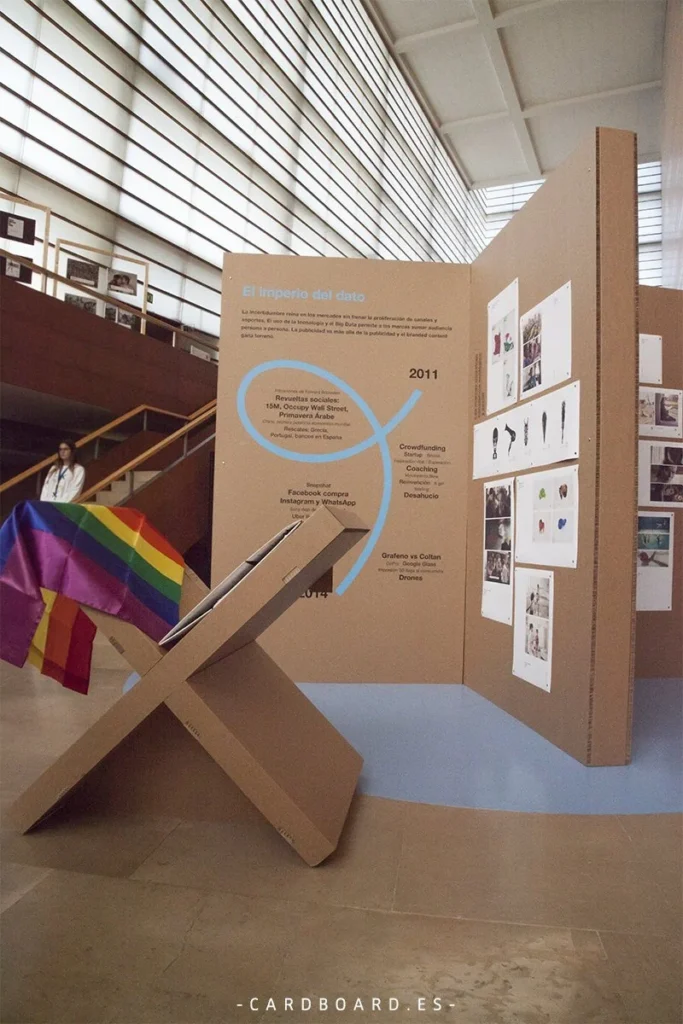 pared-ecológica-para-exposiciones-diseno-personalizado-madrid