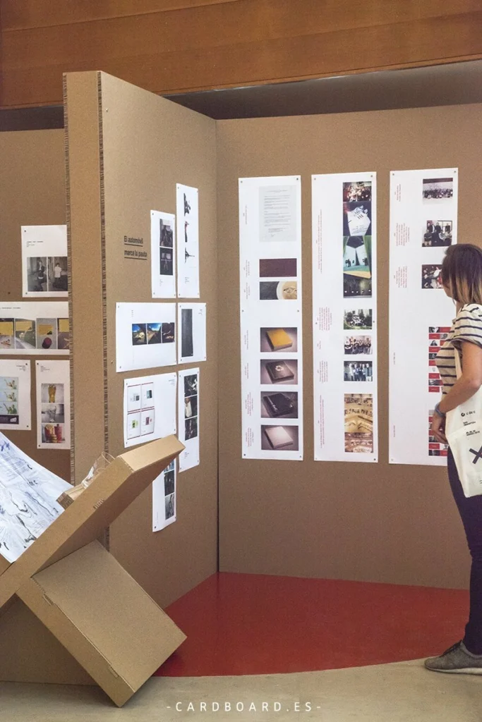 pared-ecológica-para-exposiciones-eventos-reutilizables-facil-montaje