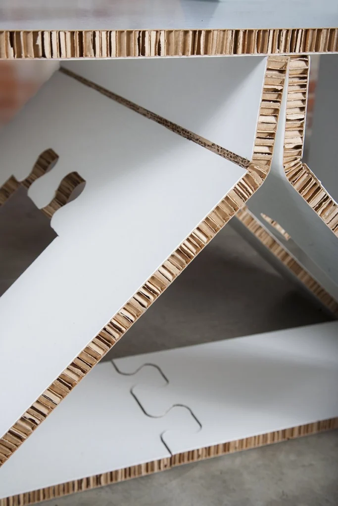 AXIOMA3-DETALLE-MESA-CARTON-MUEBLE-CARDBOARD-FURNITURE-TABLE