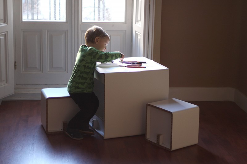 mesita-taburetes-juego-ninos-cube-kid