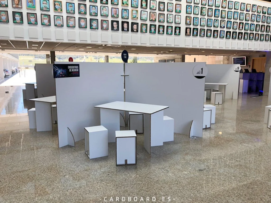 mobiliario de carton para eventos