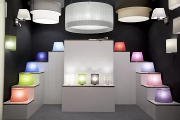 peanas-de-cartón-diseñadas-a-medida-ferias