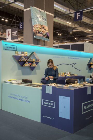 stand-ecológico-reutilizable-plegable-madrid